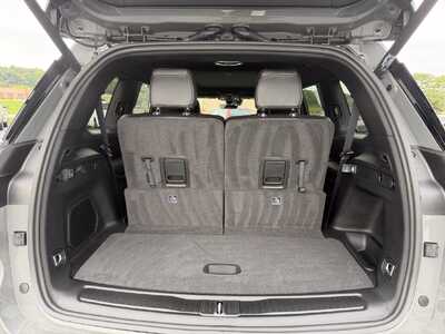 2027 Jeep Grand Cherokee L, $52589. Photo 9