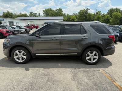2019 Ford Explorer, $0. Photo 8