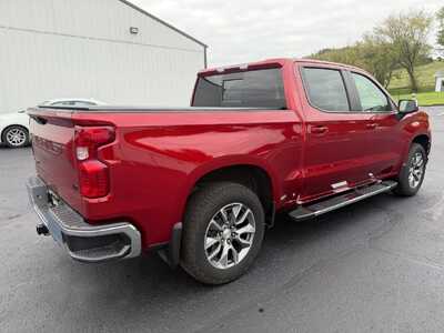 2022 Chevrolet 1500 Crew Cab, $36900. Photo 5
