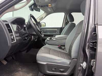 2017 RAM 1500 Ext Cab, $16900. Photo 5