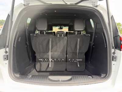 2027 Chrysler Pacifica, $52972. Photo 9