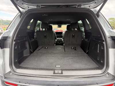 2025 Buick Enclave, $37900. Photo 11