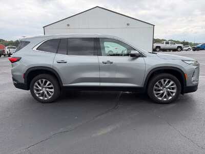 2025 Buick Enclave, $37900. Photo 4