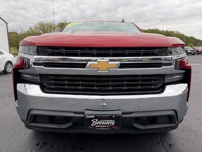 2021 Chevrolet 1500 Crew Cab, $31500. Photo 2