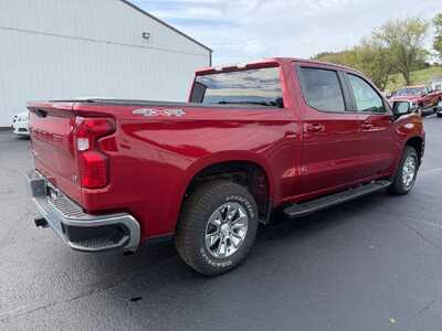 2021 Chevrolet 1500 Crew Cab, $31500. Photo 5