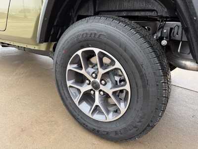 2026 Jeep Gladiator, $0. Photo 9