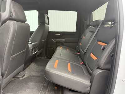 2022 GMC 2500 Crew Cab, $56900. Photo 6