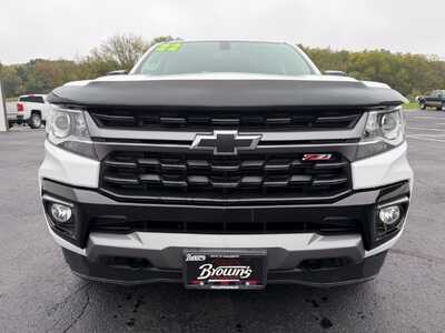 2022 Chevrolet Colorado Crew Cab, $29900. Photo 2