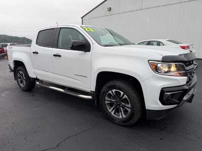 2022 Chevrolet Colorado Crew Cab, $29900. Photo 3
