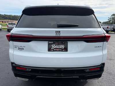 2027 Buick Enclave, $58104. Photo 6