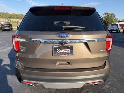 2016 Ford Explorer, $12900. Photo 6