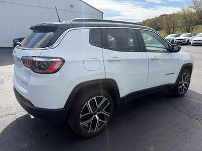 2025 Jeep Compass, $26900. Photo 3