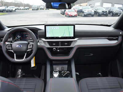 2026 Ford Explorer, $0. Photo 4