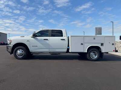 2024 RAM 3500 Crew Cab, $0. Photo 8