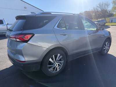 2024 Chevrolet Equinox, $26900. Photo 3