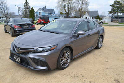 2022 Toyota Camry, $24979. Photo 7