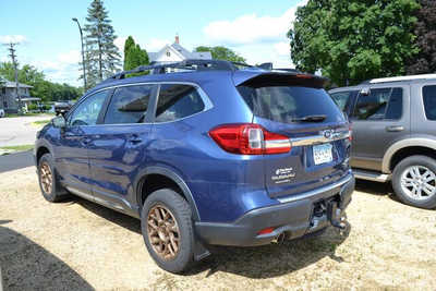 2019 Subaru Ascent, $24974. Photo 5