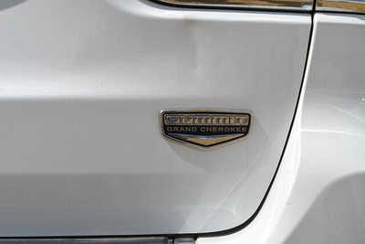 2014 Jeep Grand Cherokee, $8000. Photo 5