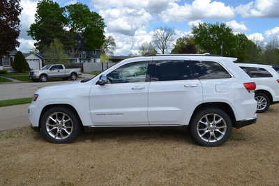 2014 Jeep Grand Cherokee, $9988. Photo 7