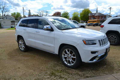 2014 Jeep Grand Cherokee, $9988. Photo 1