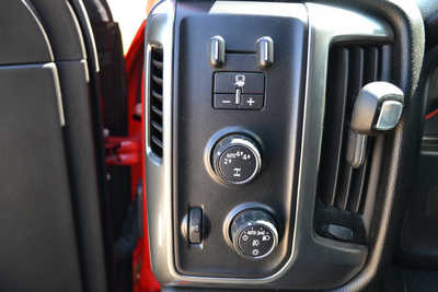 2018 Chevrolet 1500 Crew Cab, $28888. Photo 12