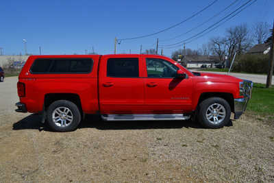 2018 Chevrolet 1500 Crew Cab, $28888. Photo 2