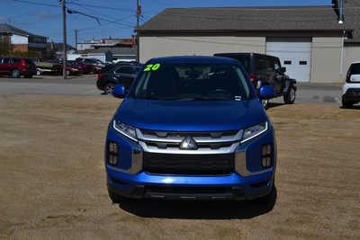 2020 Mitsubishi Outlander, $16555. Photo 8