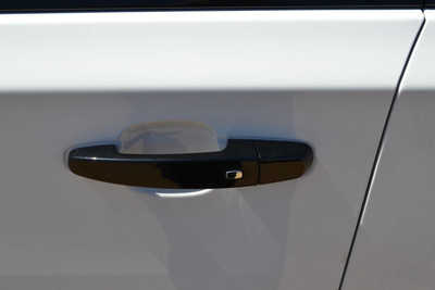 2023 Chevrolet Traverse, $35888. Photo 10