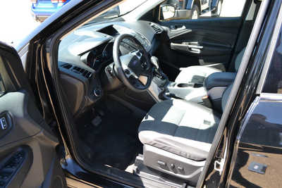 2016 Ford Escape, $9292. Photo 10