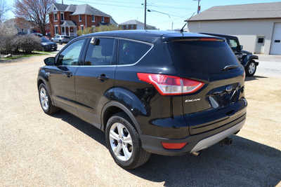 2016 Ford Escape, $9292. Photo 5