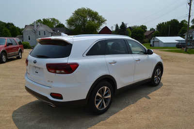 2019 Kia Sorento, $17988. Photo 3