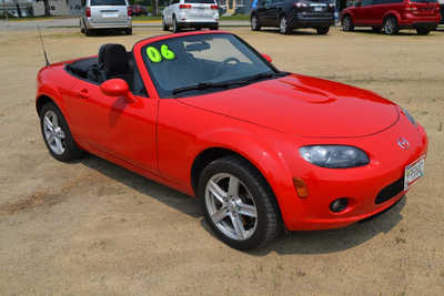 2006 Mazda Miata, $9000. Photo 1