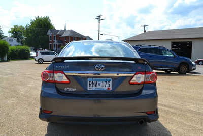 2012 Toyota Corolla, $10295. Photo 4