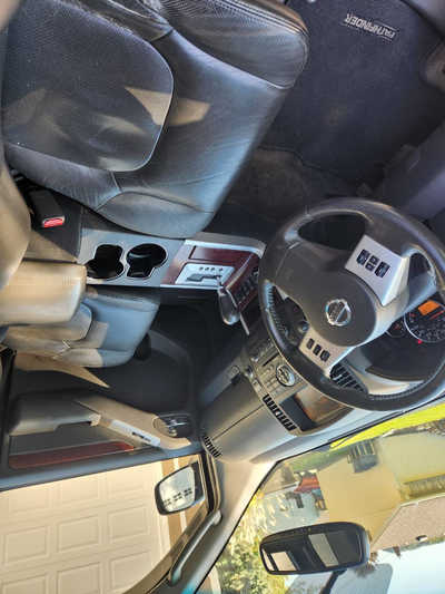 2011 Nissan Pathfinder, $4700. Photo 9
