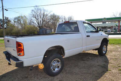 2004 Dodge 2500 Reg Cab, $9898. Photo 3
