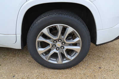 2020 Chevrolet Traverse, $21770. Photo 9