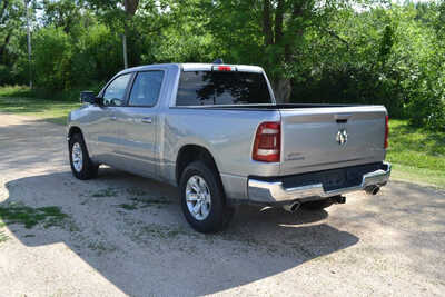 2024 RAM 1500 Crew Cab, $37889. Photo 5