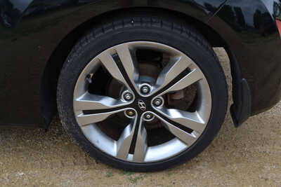 2012 Hyundai Veloster, $6988. Photo 9