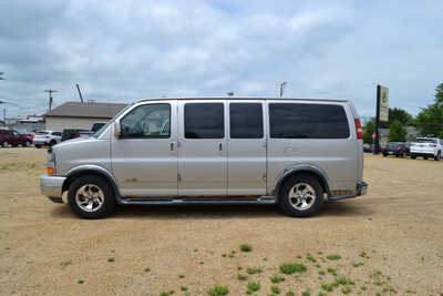 2007 GMC Savana, $3500. Photo 6