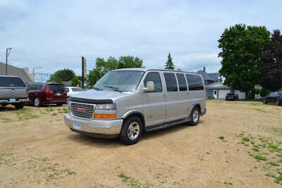 2007 GMC Savana, $3500. Photo 7