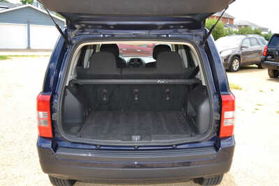 2015 Jeep Patriot, $9977. Photo 10