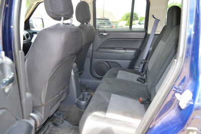 2015 Jeep Patriot, $9977. Photo 12
