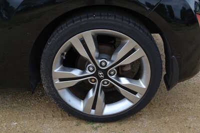 2012 Hyundai Veloster, $6988. Photo 9