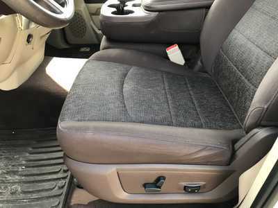 2020 RAM 1500 Ext Cab, $19990. Photo 10