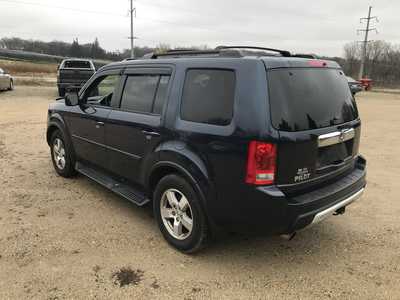 2011 Honda Pilot, $4999. Photo 5