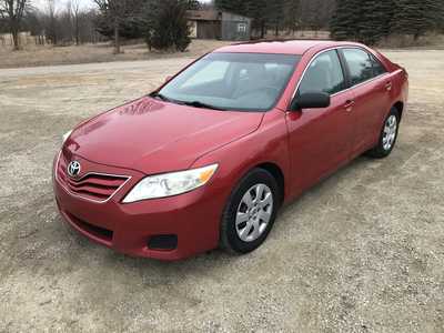 2011 Toyota Camry, $4500. Photo 2