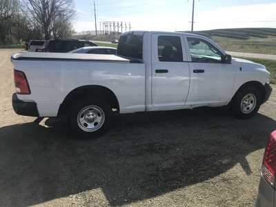 2018 RAM 1500 Ext Cab, $9999. Photo 4