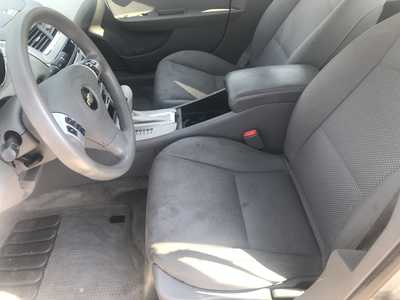 2009 Chevrolet Malibu, $3998. Photo 8