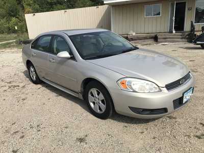 2010 Chevrolet Impala, $4500. Photo 4
