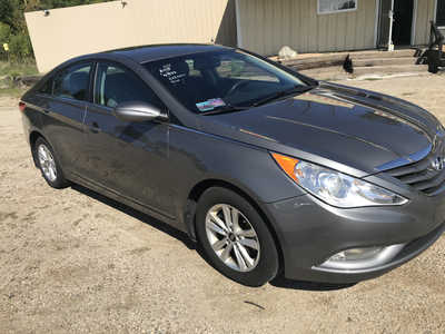 2013 Hyundai Sonata, $4400. Photo 4